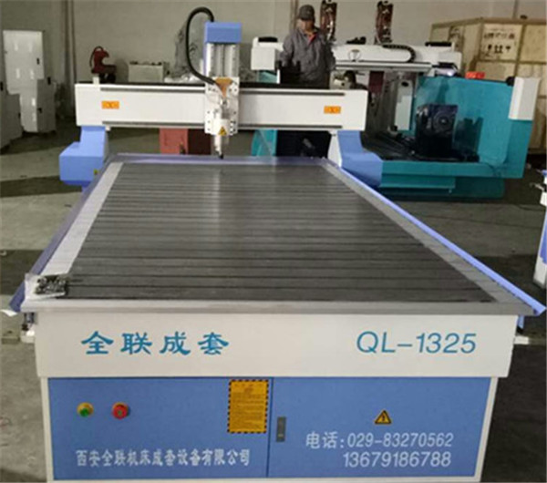 數控雕刻機 數控雕刻機(ji)
