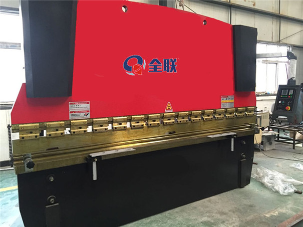 液壓數控折(shé)彎機