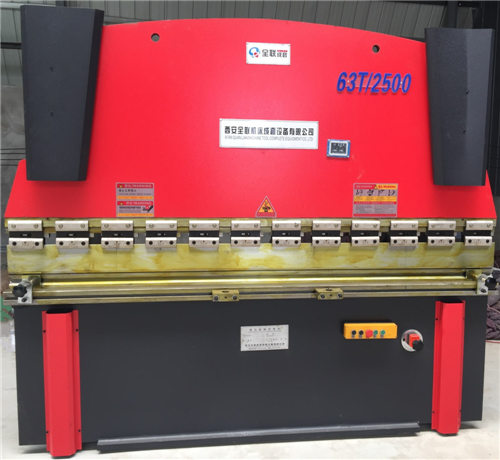 液壓(ya)闆料折(she)彎機 液壓闆(pǎn)料折彎(wān)機