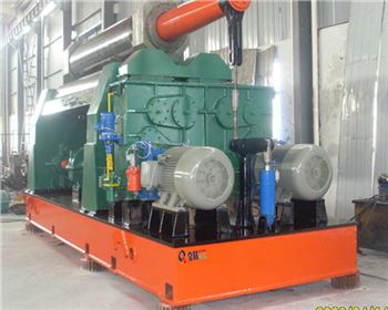 卷闆(pǎn)機的機(ji)械結構(gòu)和卷闆(pǎn)機輥的(de)數量劃(huà)分