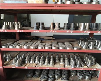 沖(chòng)孔機模(mó)具