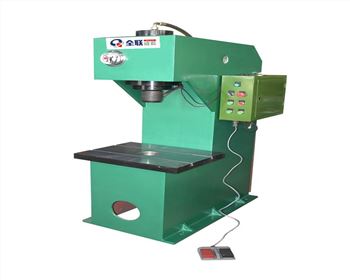 單(dan)柱液壓(yā)機 單柱(zhu)液壓機(jī)