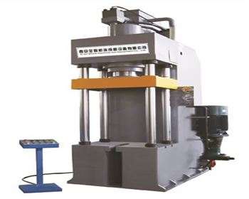 液壓機生(sheng)産廠家設(she)備清洗過(guò)程解析