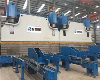 内蒙2-WC67K系列(lie)雙機聯動(dòng)數控折彎(wan)機